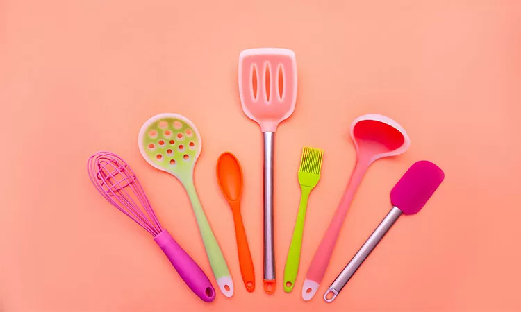 What to Look for Choosing the Best Silicone Spatula